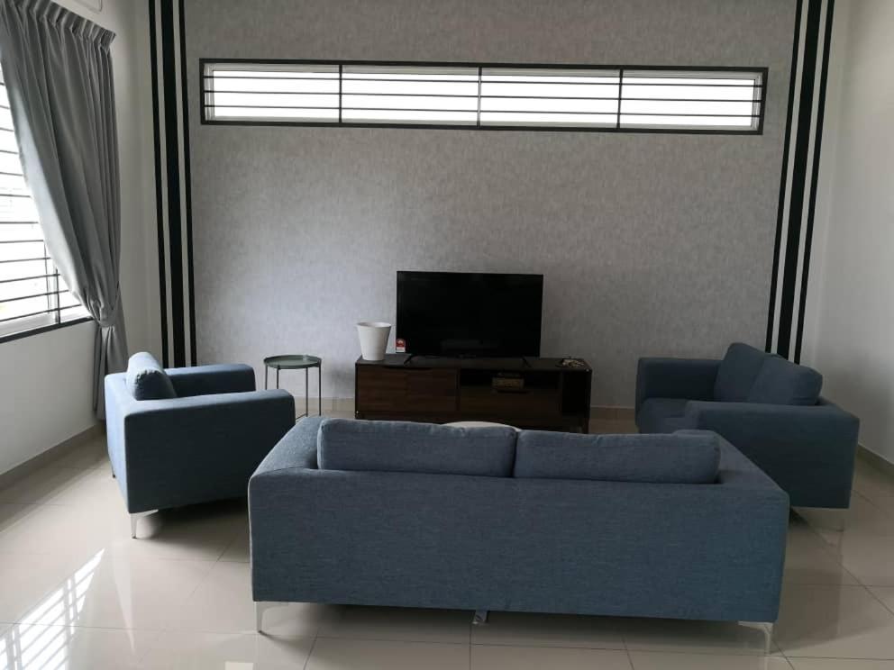 Johor Desaru Beach Bungalow Villas Kangkar Chemaran Exterior foto
